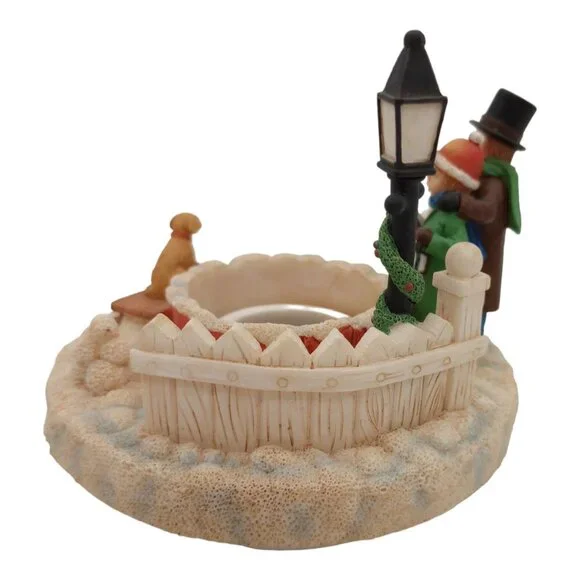 Yankee Candle Our America Large Jar Candle Topper Christmas Carol Singers Dog - Picture 4 of 16